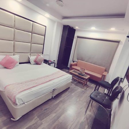 Hotel Saya Deluxe Near New Delhi Railway Station ' Екстериор снимка