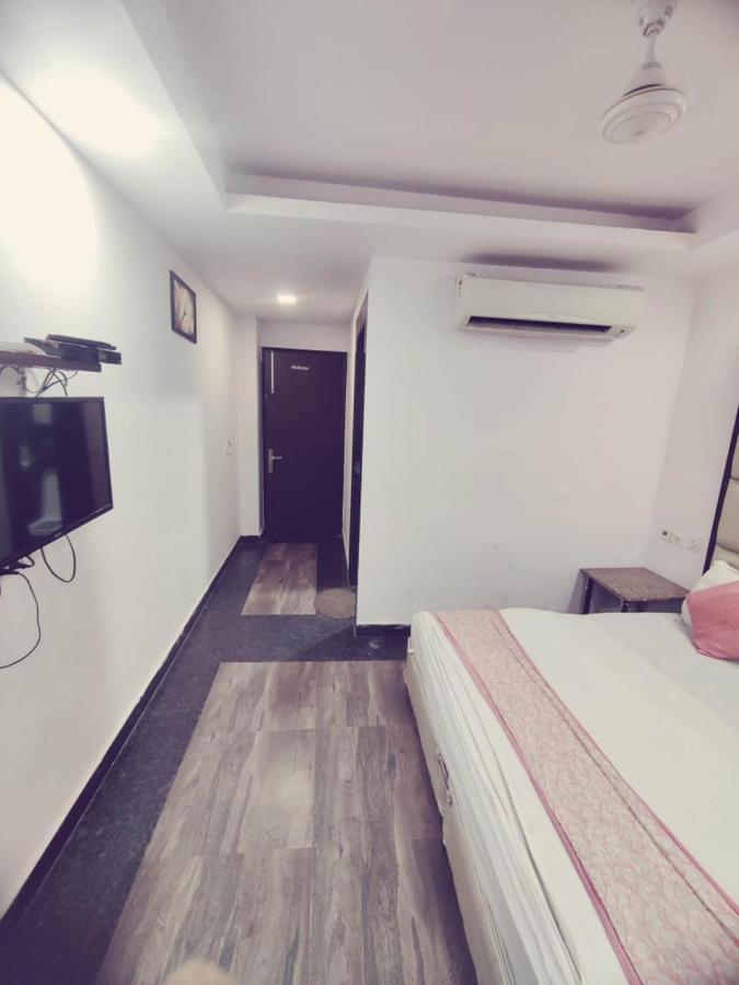 Hotel Saya Deluxe Near New Delhi Railway Station ' Екстериор снимка