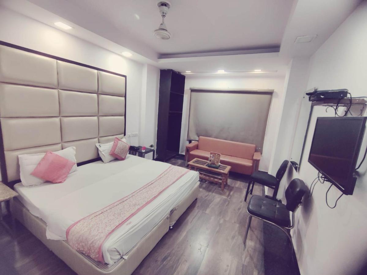 Hotel Saya Deluxe Near New Delhi Railway Station ' Екстериор снимка