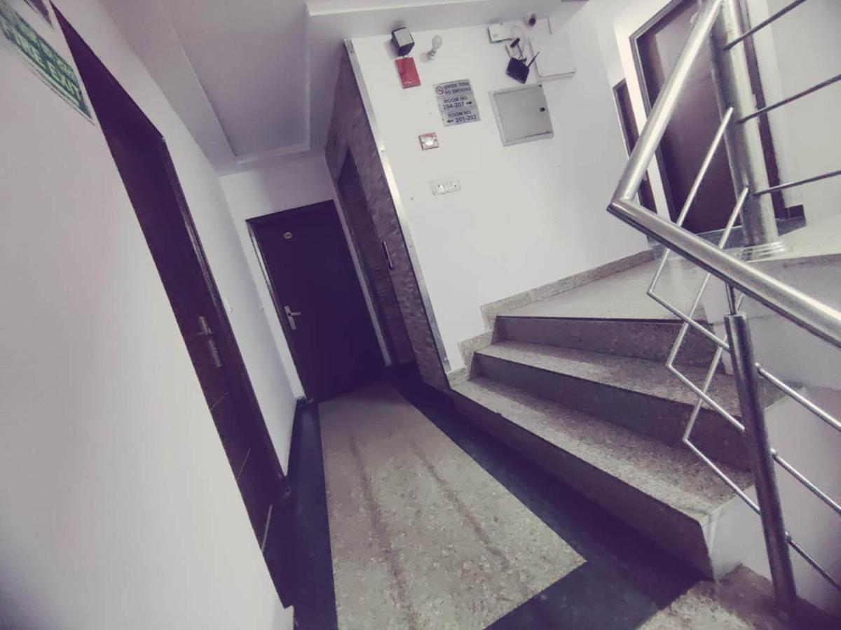 Hotel Saya Deluxe Near New Delhi Railway Station ' Екстериор снимка