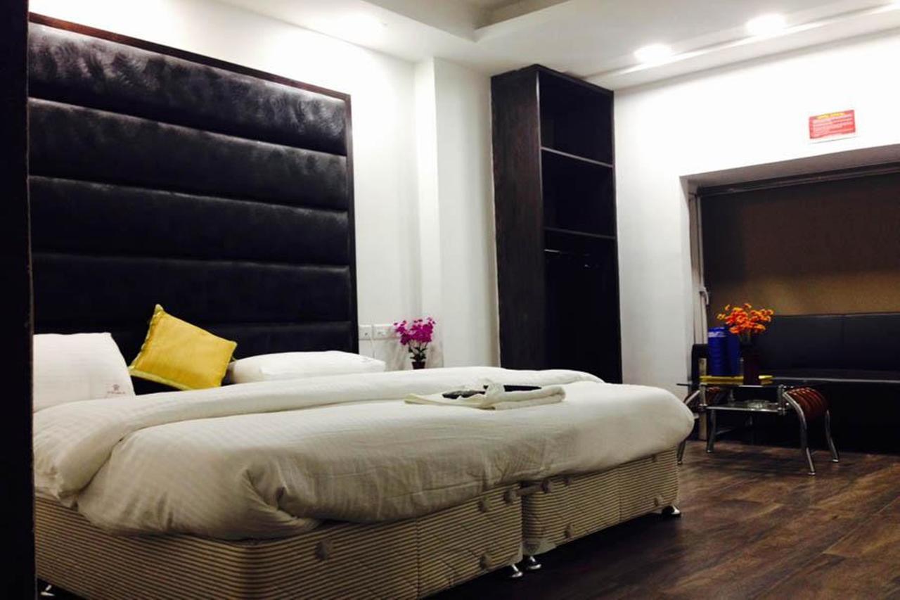 Hotel Saya Deluxe Near New Delhi Railway Station ' Екстериор снимка