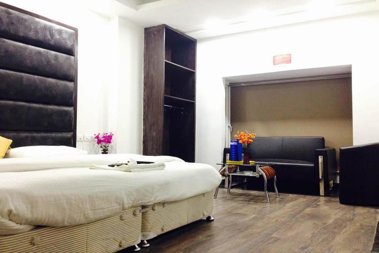 Hotel Saya Deluxe Near New Delhi Railway Station ' Екстериор снимка